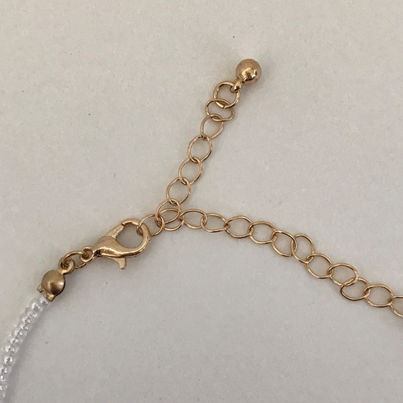 URBAN OUTFITTERS Flower Beaded Necklace Dainty Choker Multicolored NWT - Picture 7 of 14